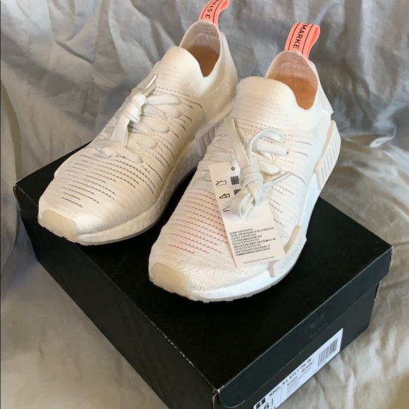 New authentic Adidas - Picture 3 of 6